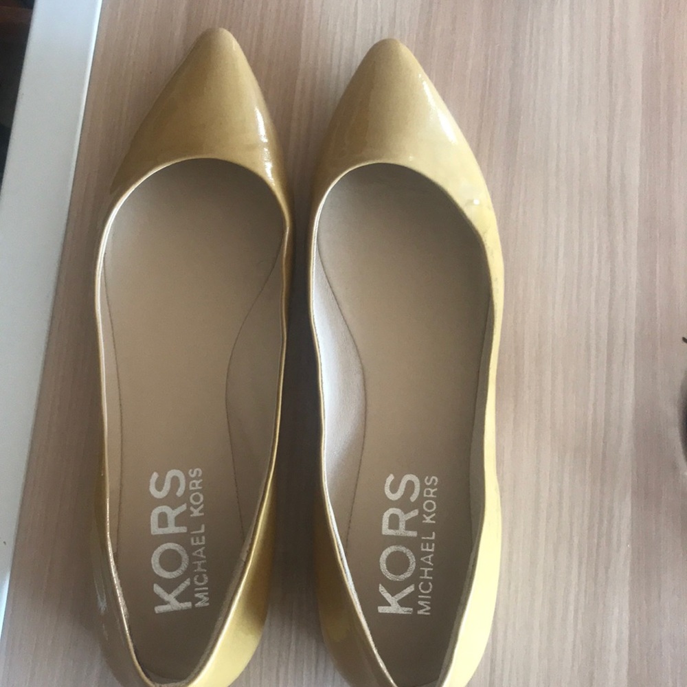 Yellow Michael Kors flats